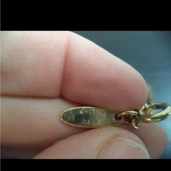 VINTAGE SIGNED WHITING DAVIS GOLD TONE 25" NECKLACE - Picture 2 of 2